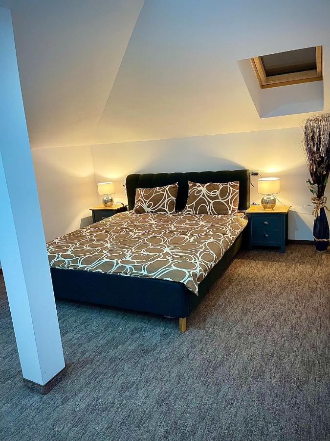 Cozy Apartament With 2Rooms Timisoara Bagian luar foto